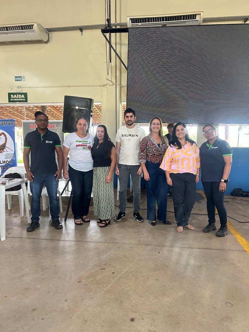 Palestra sobre os cuidados no campo