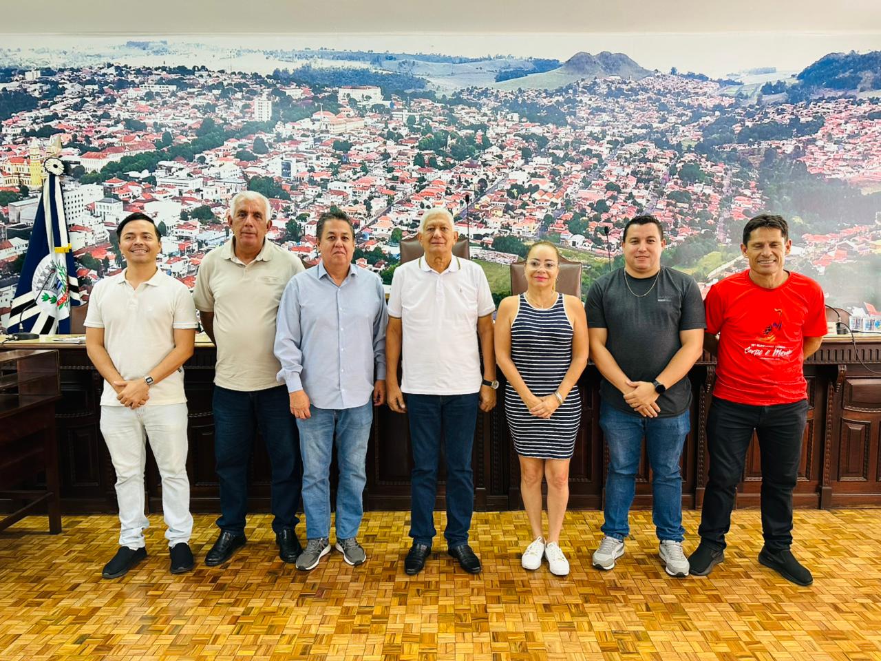 Presidente Zola convoca reunião extraordinária para autorizar repasse à Santa Casa